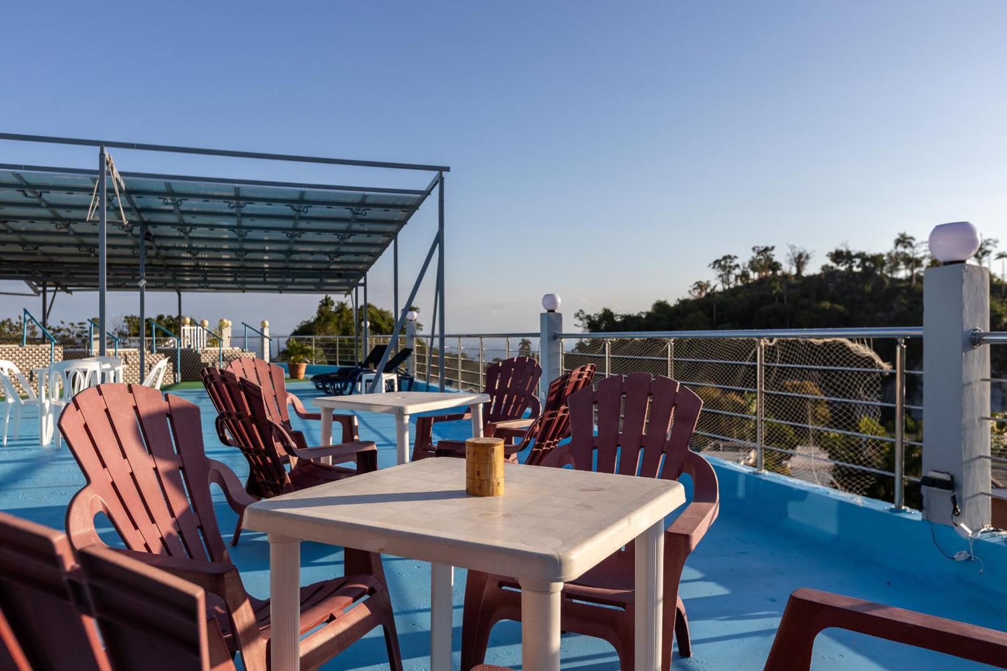 Edma Apartahotel Samana Exterior foto